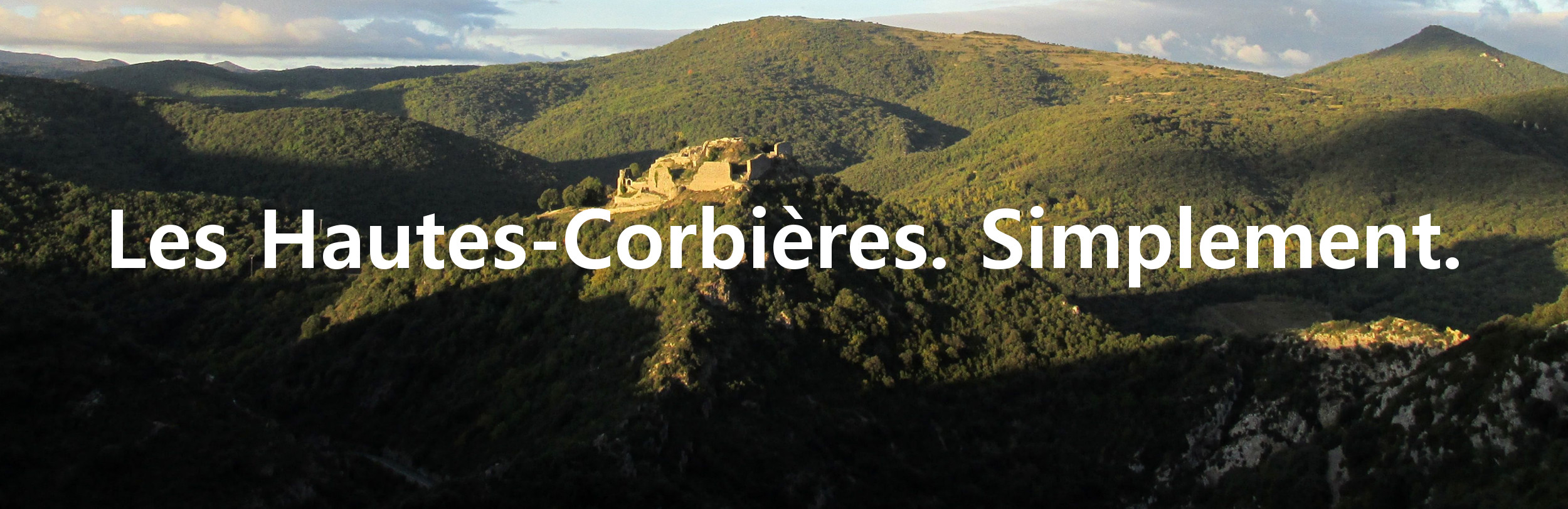 Hautes-Corbières. Nature et décoouverte depuis le château de Termes Paysage Corbières Pays Cathare Termenès Gorges nature Termes